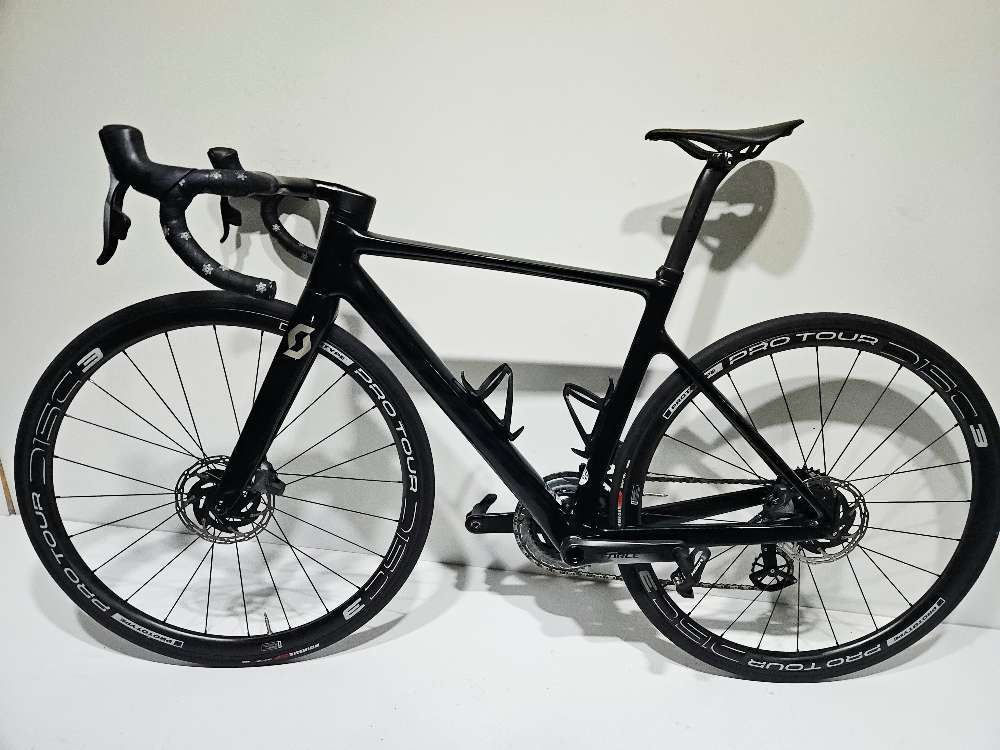 Scott Addict RC 20 - S