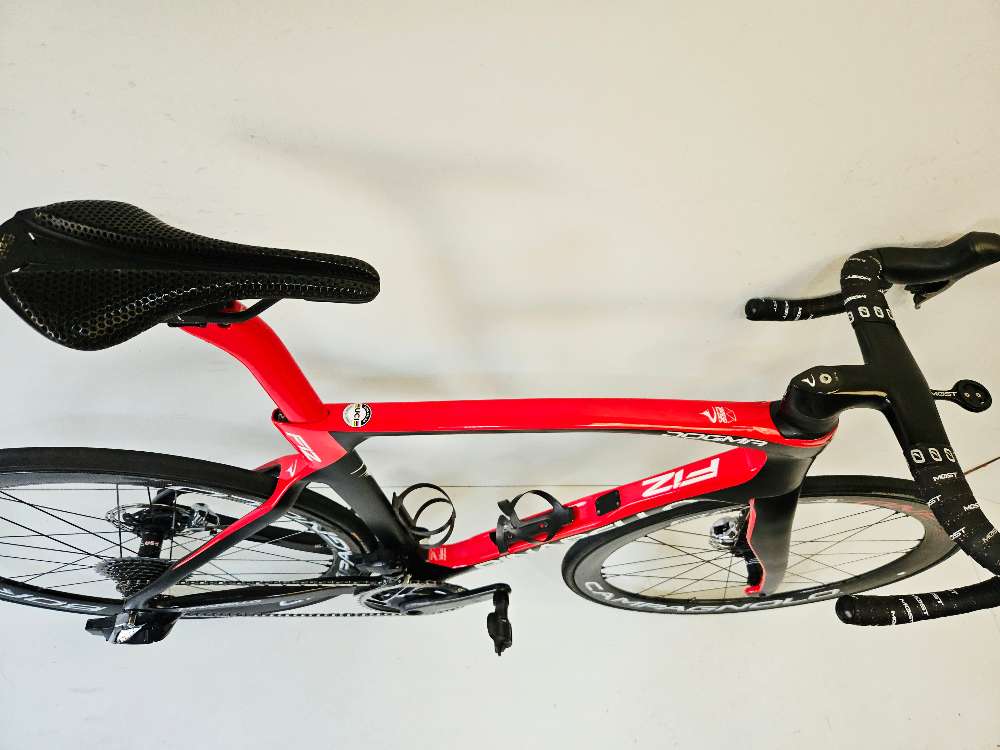 Pinarello Dogma F12 Disc - 56