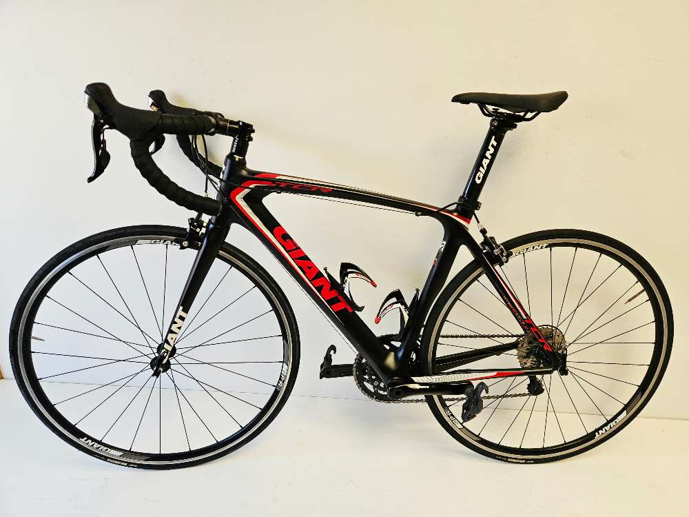 Giant Tcr Adv. 2 - M