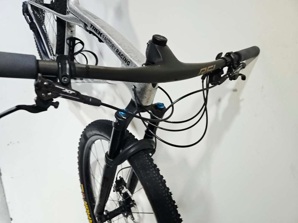 Trek Supercaliber SLR 9.8 Gen 2 - ML