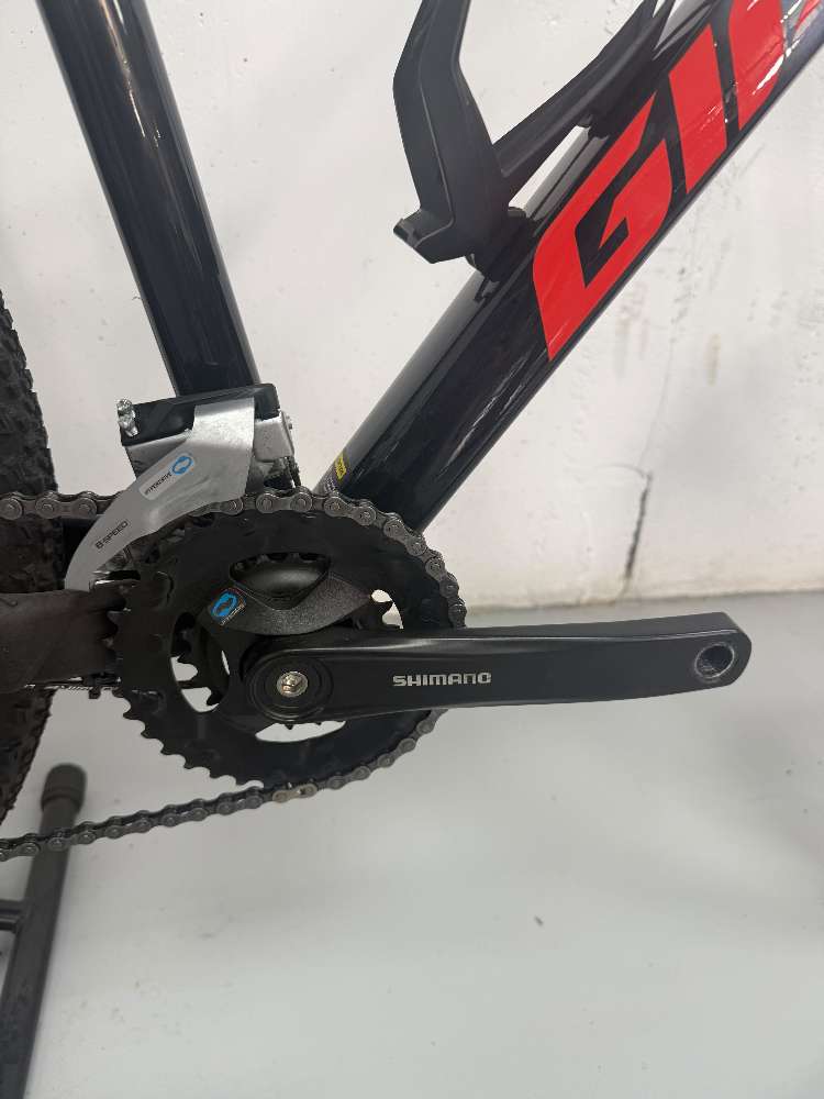 Giant Talon 3 - S