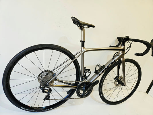 Trek Emonda SL6 Disc - 52